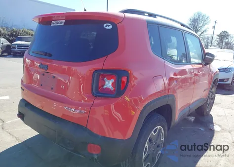 2017 Jeep Renegade Trailhawk 4X4 z USA, uszkodzony, nr VIN ZACCJBCB1HPF51238